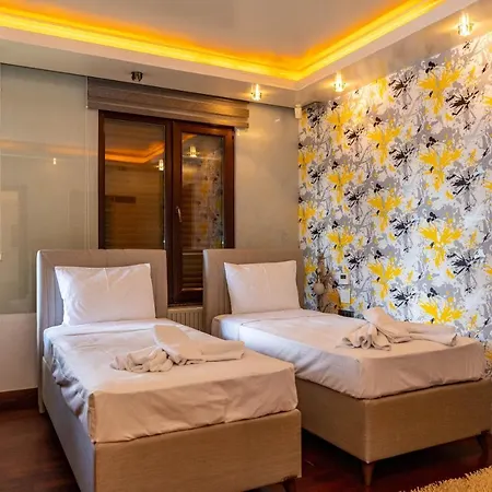 Royal Florya *
